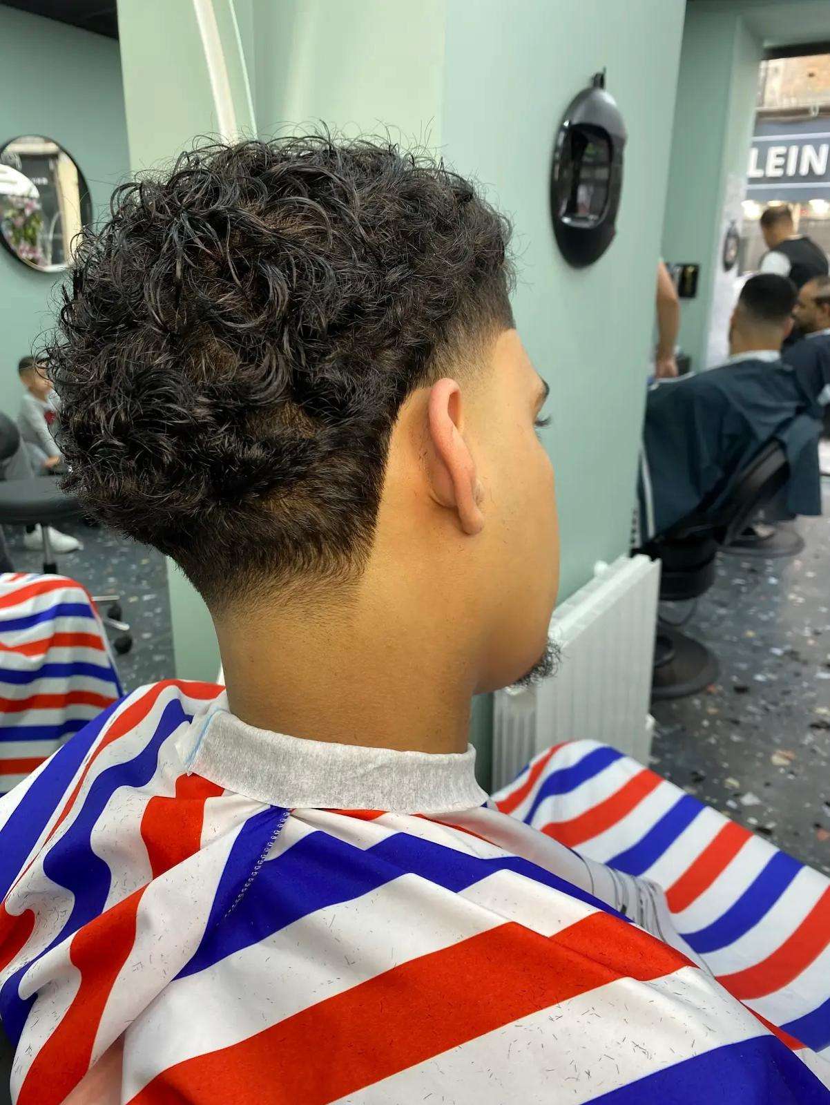 Coupe femme réalisée au Salon des Familles à Asnières-sur-Seine
